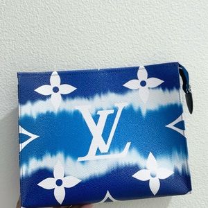 lv escale toiletry26